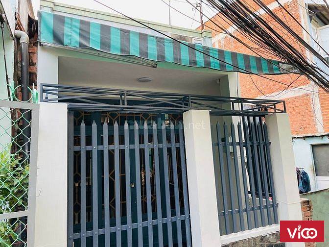 chủ kẹt tiền bán nhà đường khánh hội phường 3 quận 4 DT37m2