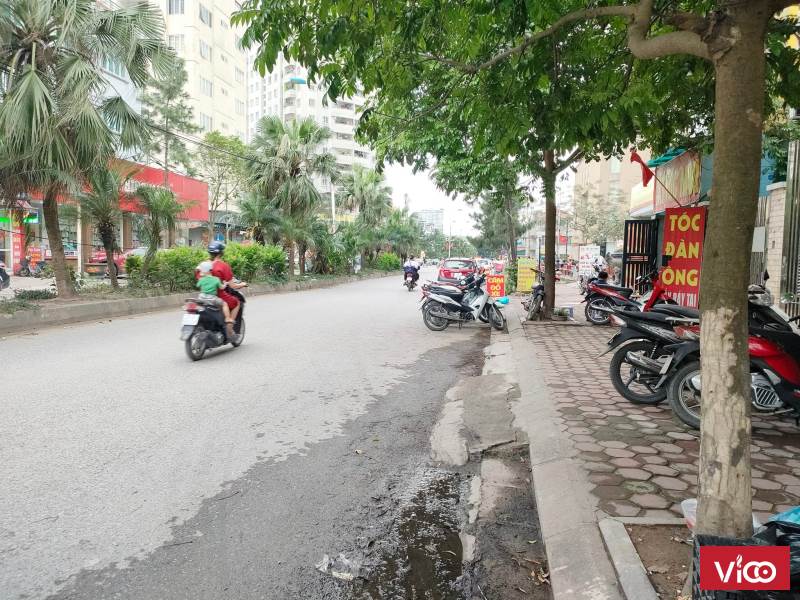 Cần bán căn nhà Khu ĐT Văn Khê, trục chính đường đôi Văn Khê Vạn Phúc, kinh doanh đa dạng mọi loại