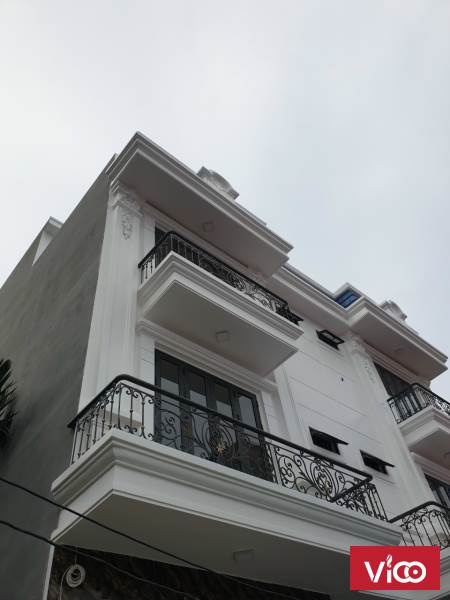 Bán 2 căn nhà Trại Chuối ô tô đỗ gần nhà