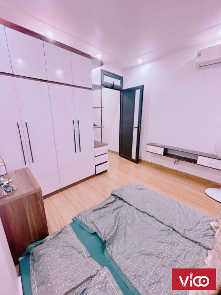 Bán nhà 3 tầng đường vòng cầu niệm