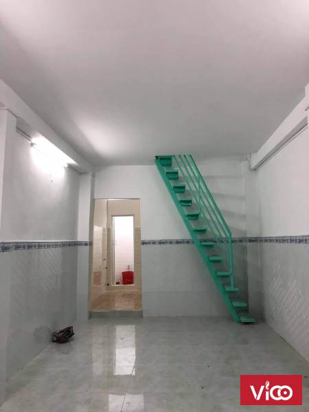 NHÀ KHU CHỢ 200, ĐOÀN VĂN BƠ, Q4, DT 62M2, NHỈNH 2 TỶ, LH 0901611116 / 0981868808