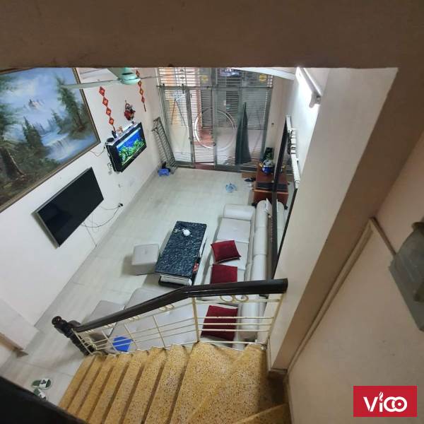 Cần bán gấp nhà Tân Mai Ngõ thông 15m ra ô tô tránh Dân xây