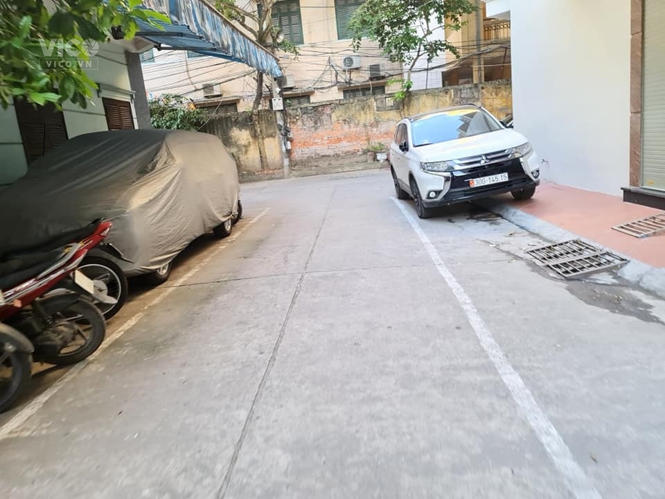 BÁN NHÀ HOA LÂM, LONG BIÊN 78M2, 5 TỶ DÂN XÂY, NGÕ XE MERCEDES TRÁNH.