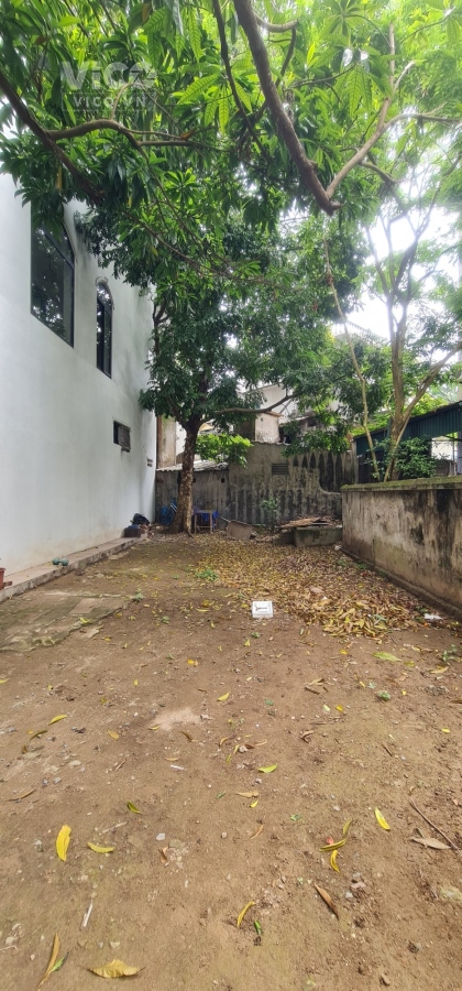 Bán đất Phố Ngọc Thụy siêu đẹp, ô tô, DT 95 m2,MT 5,6 m, giá chỉ 7,2 tỷ.