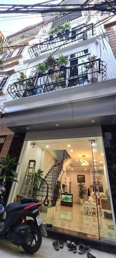 Nhà đẹp vỉa hè kinh doanh sầm uất trung tâm quận Hai Bà Trưng dòng tiền hàng tháng.