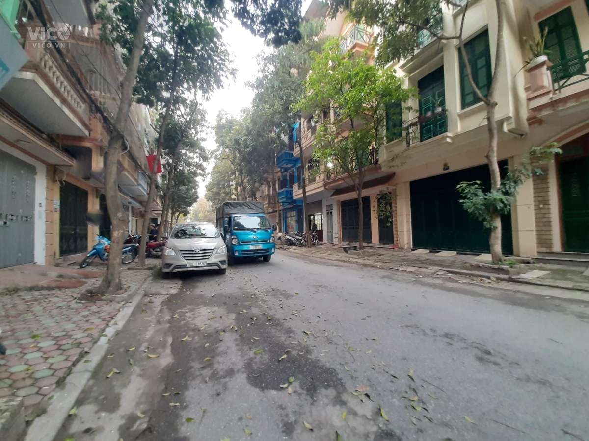 NHANH Nhà KĐT Đại Kim 52m Phân lô Ô tô tránh Giá 2/3 thị trường Khu vực cực HOT