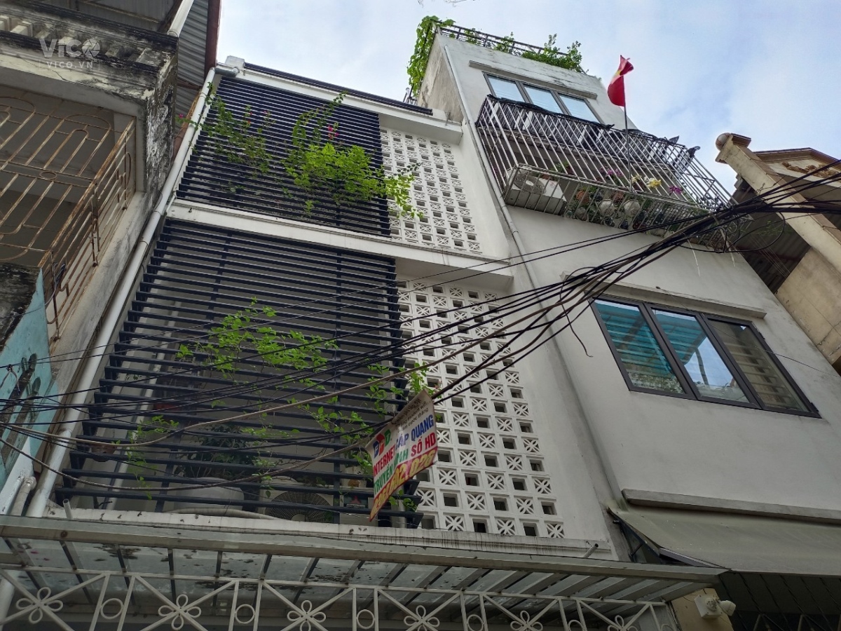 BÁN NHÀ NGUYỄN VĂN CỪ, LONG BIÊN 60M2 4T, 8.2 TỶ DÂN XÂY CHẮC CHẮN, GẦN PHỐ.