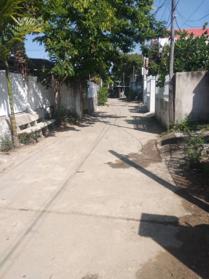 Bán đất thổ cư tặng nhà mặt phố đường ô tô rộng 10m thẳng ra biển, Tp Nha Trang ngay QL1 cảng