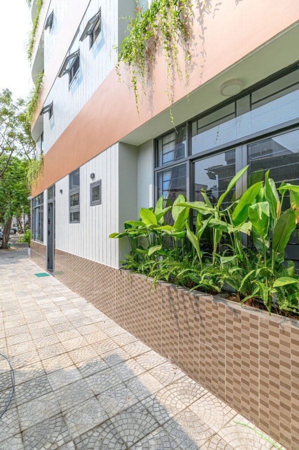 Bán Khách Sạn 6 Tầng Đường Phan Thúc Duyện , Mỹ An , Ngũ Hành Sơn , Đà Nẵng.