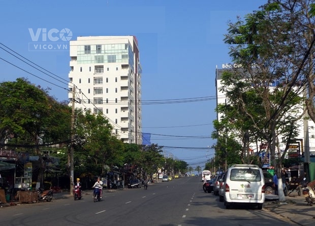 KHÁCH SẠN BIỂN MỸ KHÊ 7 Tầng đường 7.5m, ngang 6.5m, 15 tỷ