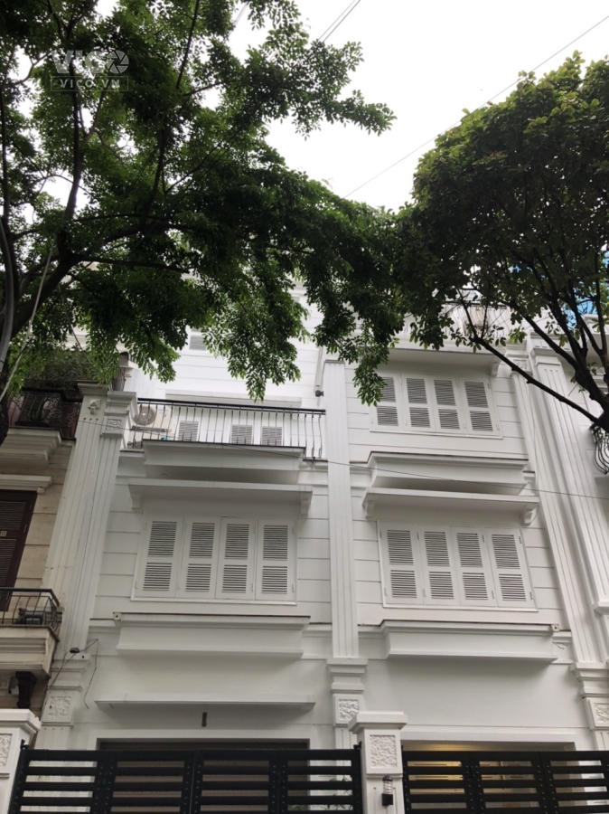 Bán Biệt thự Phố Hoàng Như Tiếp VIP, ô tô, DT 105 m2, 5 tầng, MT 8 m, giá nhỉnh 29 tỷ.