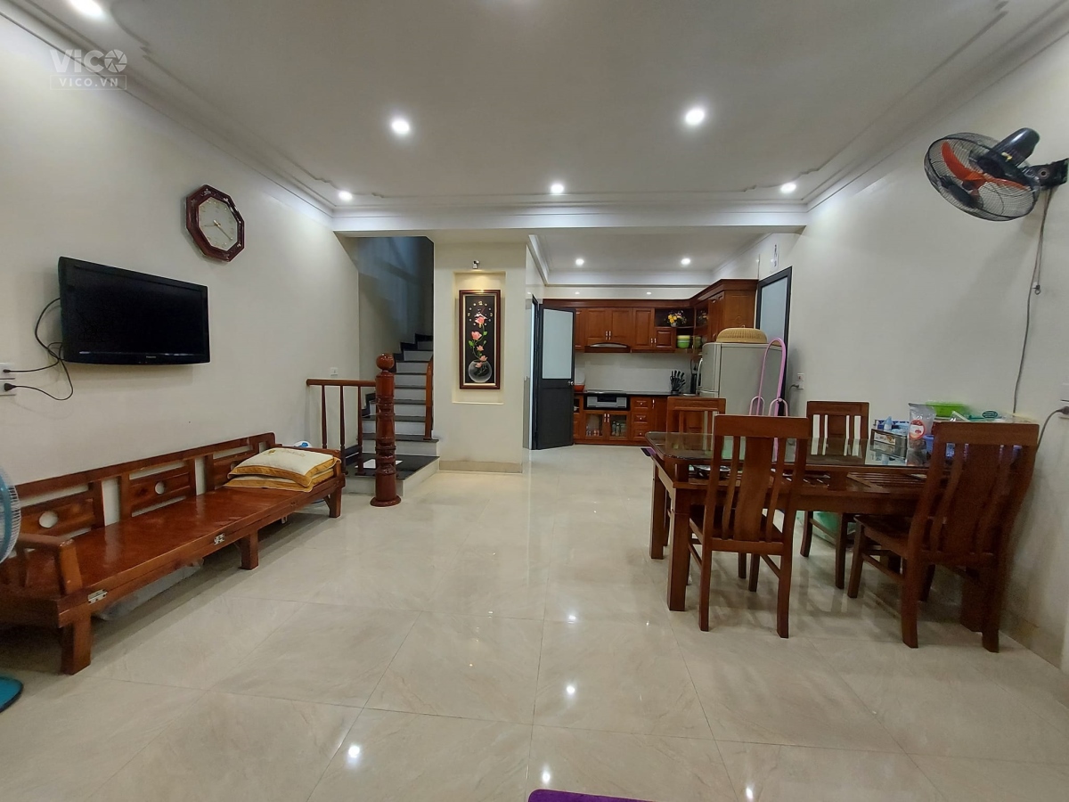 BÁN NHÀ THẠCH BÀN 50M24T, 5.8 TỶ DÂN XÂY TÂM HUYẾT, NGÕ Ô TÔ TRÁNH.