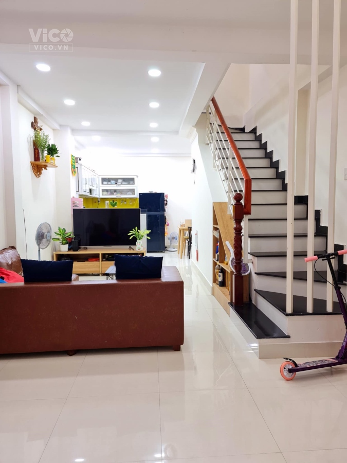 Nhà bán đường Tân Hương Phường Tân Quý Quận Tân Phú. 43m2.Giá 5.9tỷ.0988758645