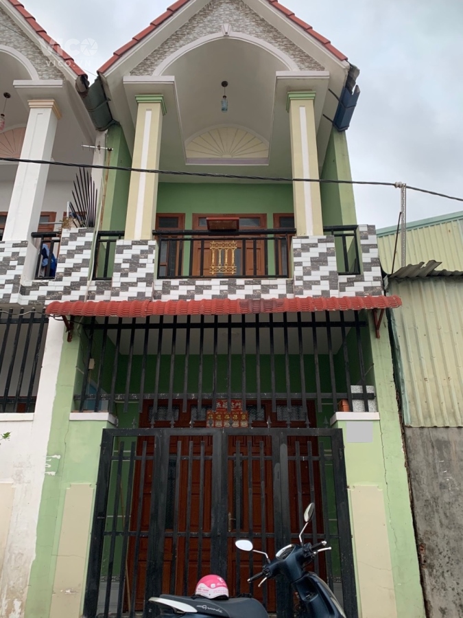 Hot Hot Chính Chủ Cần Bán căn nhà Vị Trí Đẹp Tại Thị Xã Bình Thuận ,Tỉnh Bình Dương