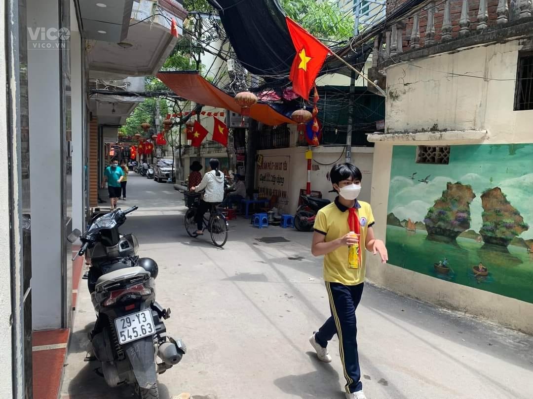 Bán nhà Thanh Xuân Ô TÔ vào nhà (Nhân Hoà ) Dt 34m2_ 5 Tầng_ 5.6m măt tiền_Giá 8.6 tỷ.