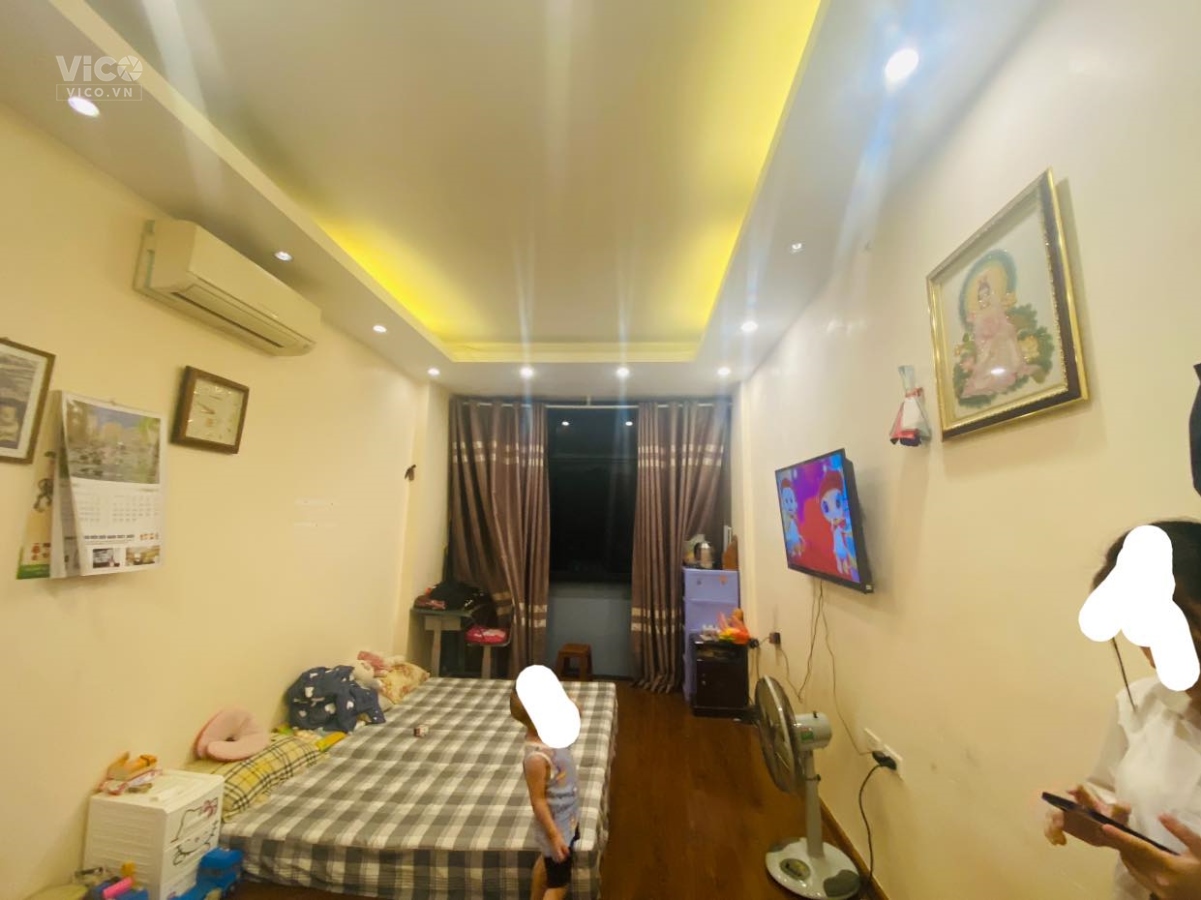 Siêu Hiếm Bồ Đề LÔ GÓC 34m2 5 tầng 4 tỷ 400 triệu