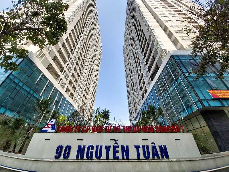 Nhỉnh 3 tỷ có ngay căn hộ tầng trung, BC Đông Nam, 71,2m 2 ngủ, 2 vs CC 90 Nguyễn Tuân
