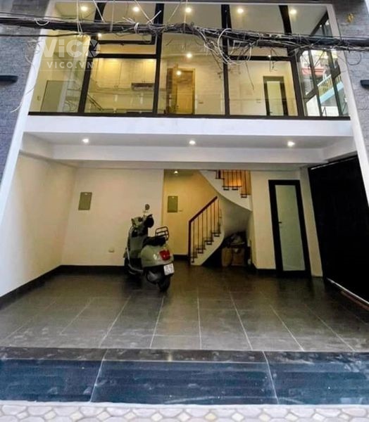 Hiếm Lô góc! Ngõ 165 Thái Hà, Thang Máy, 50m2, Giá chỉ 15 tỷ