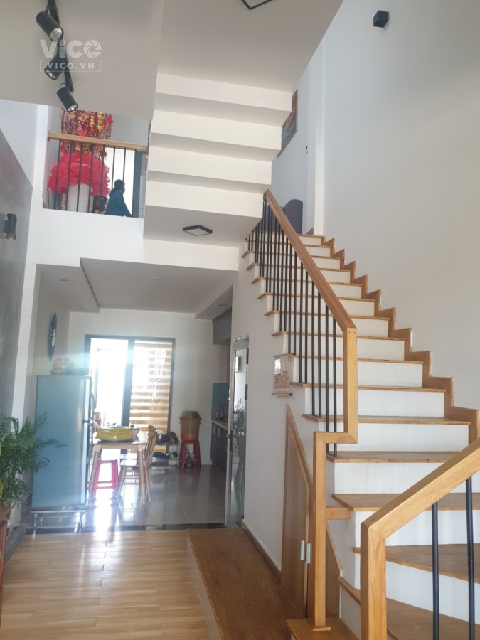 Siêu hiếm nhà 2 mê 60m2 Tôn Đản ô tô đậu giá chỉ 1.75 tỷ LH Mr Mạnh 0919790246