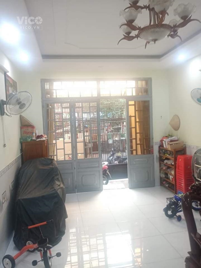 Bán đất có nhà c4 lô góc thoáng mát Trần Xuân Lê 70m2 Chỉ 2,5 tỷ.
