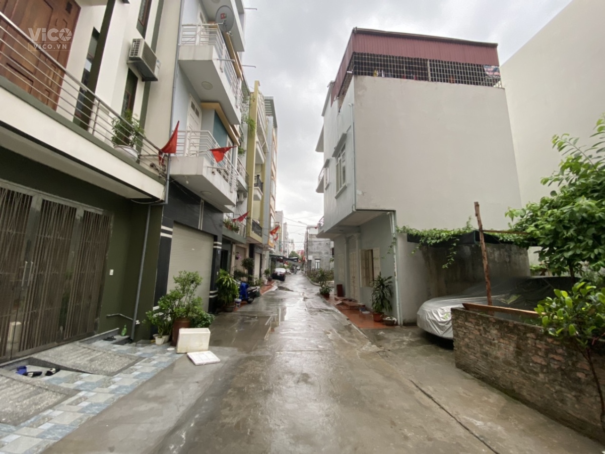 Bán nhà ngõ 193 Văn Cao 4 tầng lô góc xây mới