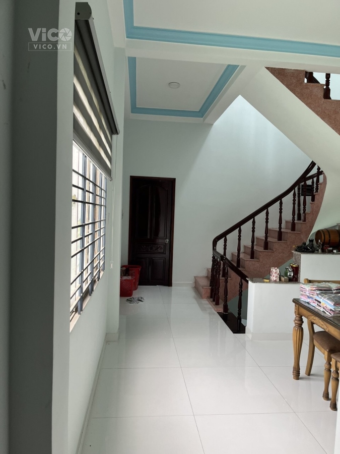 Tôi Chinh Chu Can Ban Nha De Di Nuoc Ngoai