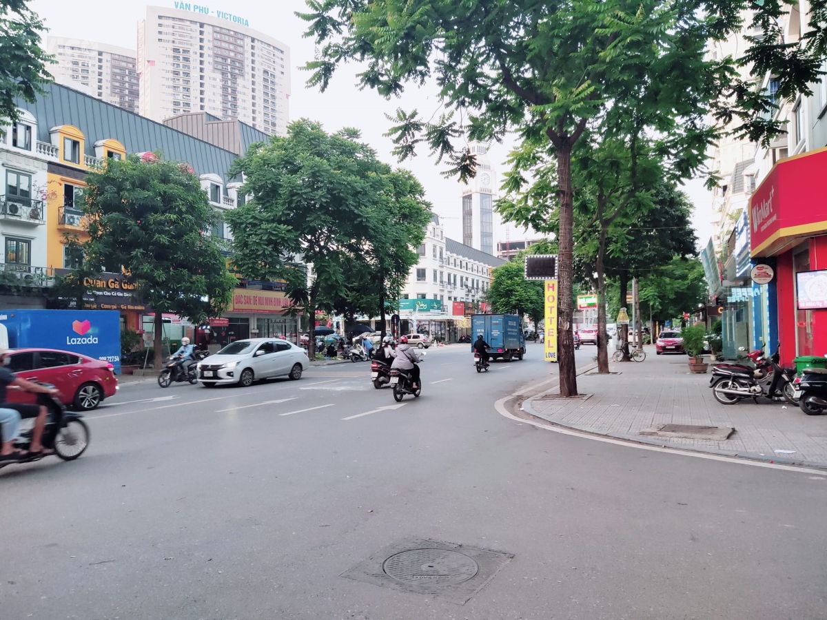 11 TỶ / MỘT CĂN NHÀ DUY NHẤT BIỆT THỰ LIỀN KỀ TẠI VĂN PHÚ HÀ ĐÔNG