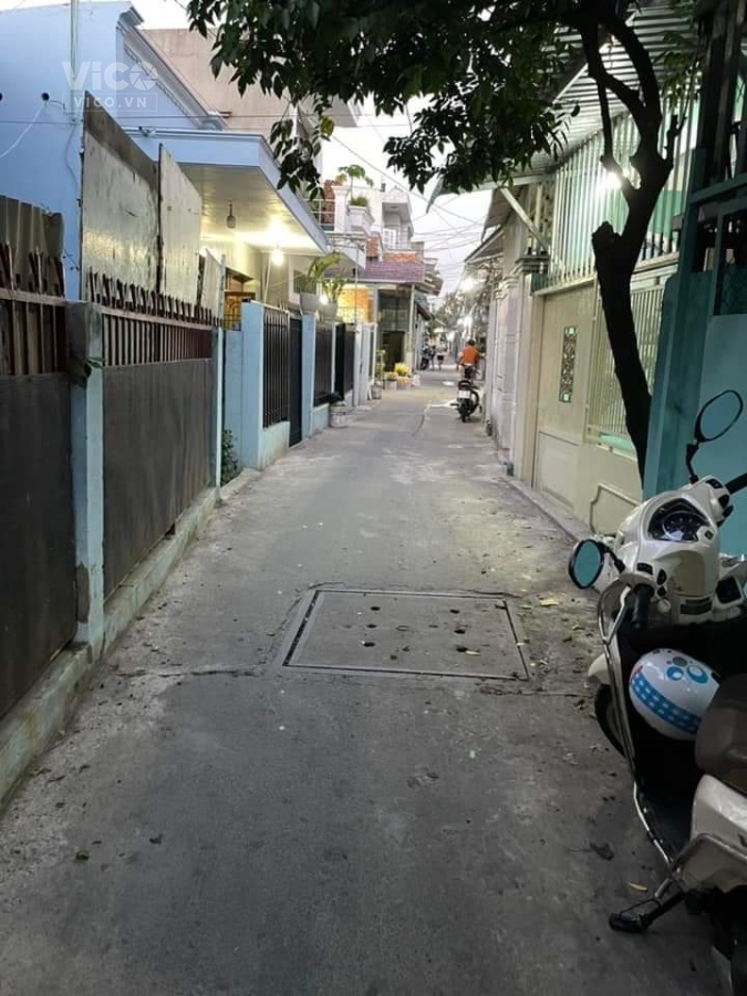 Mặt tiền Huỳnh Tấn Phát,HXH 10m, DT đất 67m2 chỉ 3 tỷ, chính chủ cần bán