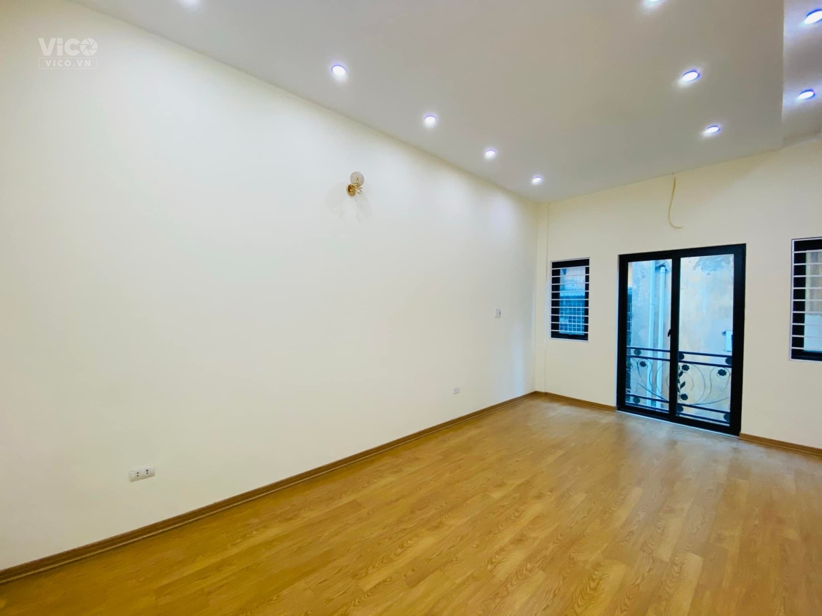 Nhà đẹp phố Chùa Bộc, 40m2 MT 4m chỉ có 7.6 tỷ