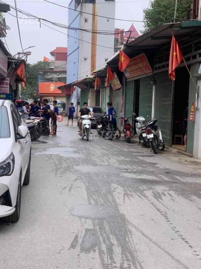 chủ nhà cần tiền bán lô đất trục đường kinh doanh ngã tư chợ me kim thiều