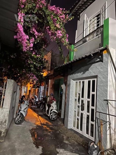 NHÀ SIÊU RẺ nhỏ nhưng đủ công năng đường 5A Q.Bình Tân 4,2X7 CHỈ 2,8 TỶ