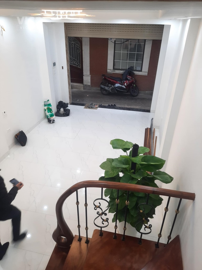 Nhà đẹp phố Hào Nam, 32m2 MT 4m chỉ có 4.65 tỷ