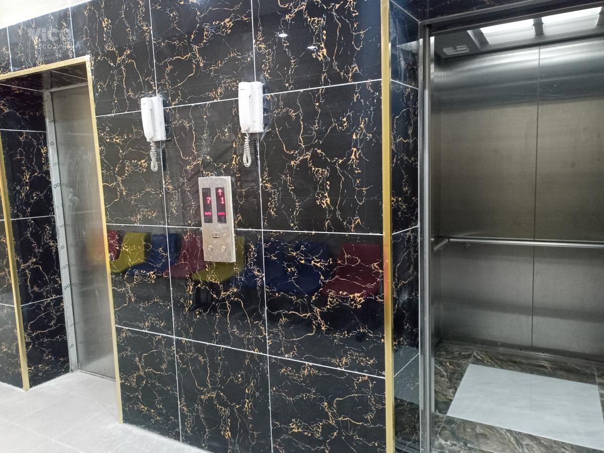 Bán chung cư Mễ Trì Thượng 82m2 chỉ 1.7 tỷ vào ở ngay