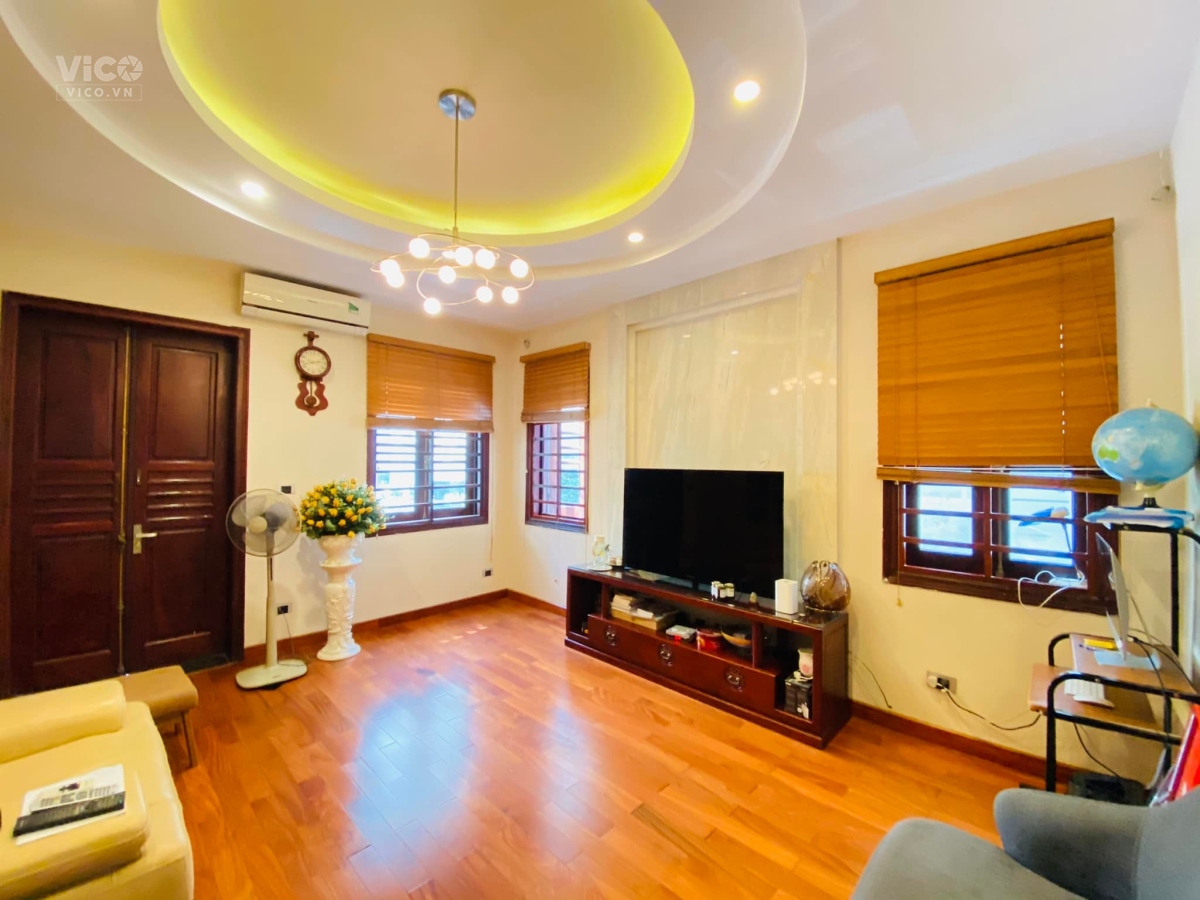 Chính chủ bán biệt thự KĐT Yên Hòa,Trần Kim Xuyến, MT khủng