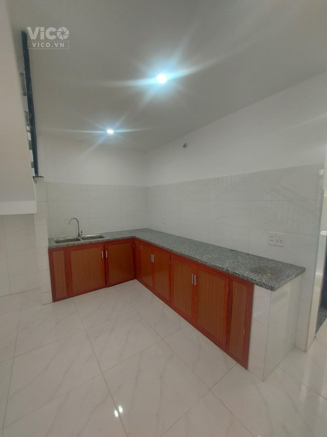 Bán gấp nhà đẹp ở ngay Trần Xuân Lê, sát mặt tiền, chỉ 3,1 tỷ.