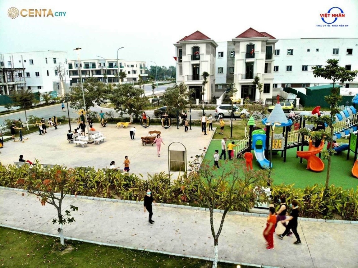 Bán Biệt thự Đơn Lập 240m, Đối Diện công viên và hồ tại TP Từ Sơn, cách Long Biên 15km. Lh