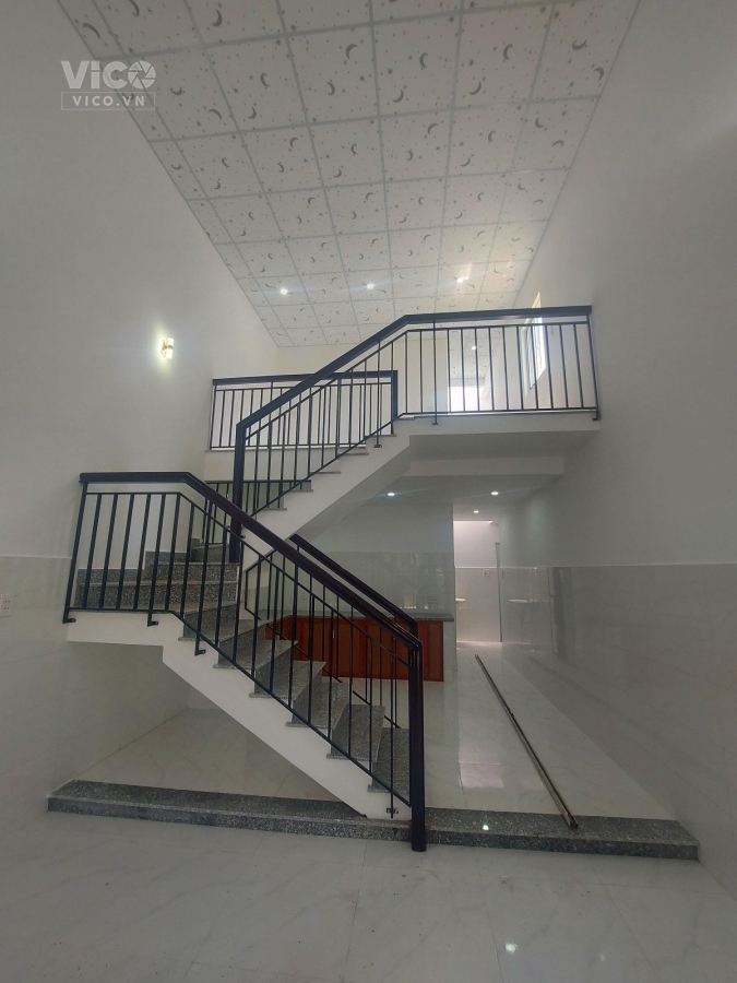 Bán gấp nhà đẹp ở ngay Trần Xuân Lê, sát mặt tiền, chỉ 3,1 tỷ.