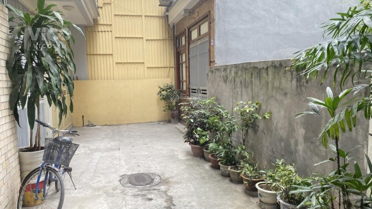 Nhượng lại mảnh đất phố Yên Lạc, Hai Bà Trưng, giá rẻ