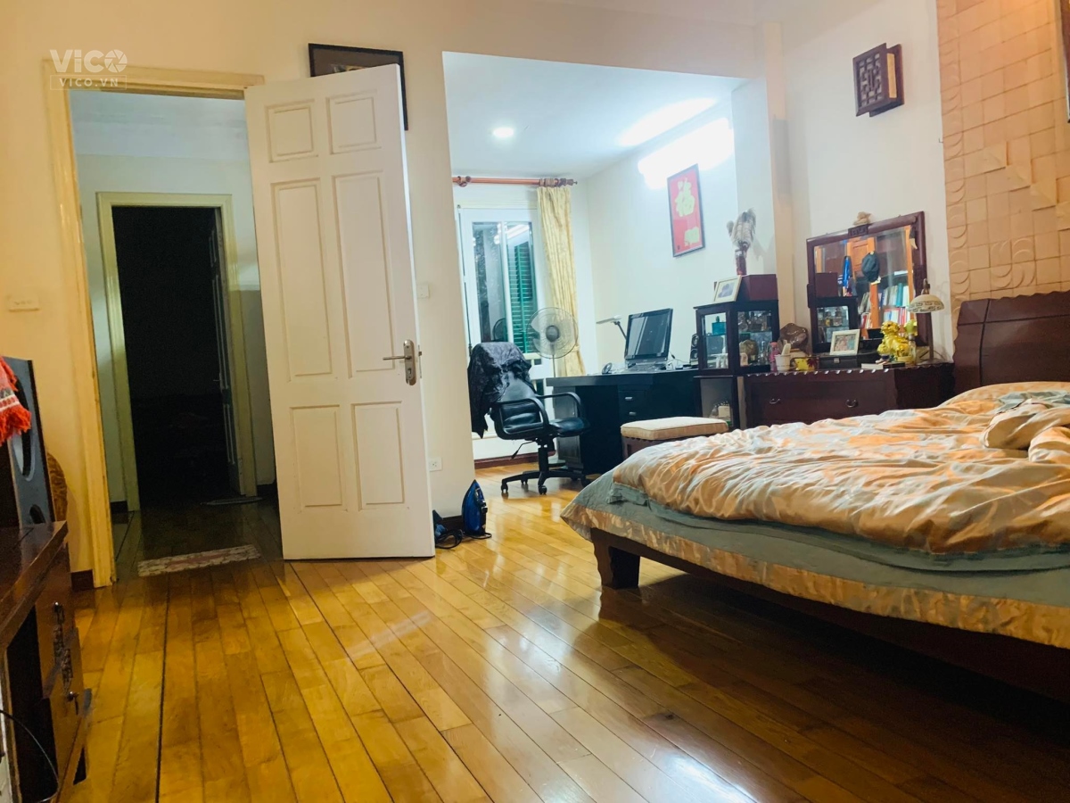 Cực Phẩm Tây Hồ_Bán Nhà Vườn Phân Ô Phố Phú Thượng, 188M2, MT8m, Giá 18 Tỷ