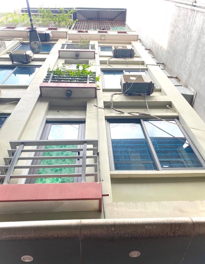 Bán Nhà Khuất Duy Tiến 35m2x 5Tx 3.5m MT Giá Chỉ 8.5 Tỷ Liên hệ Xem Nhà O38 /874 /8389