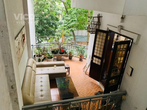 Bán nhà mặt phố Trường Chinh gần ngã tư sở,DT248m2,MT8m,4T, giá 112 tỷ