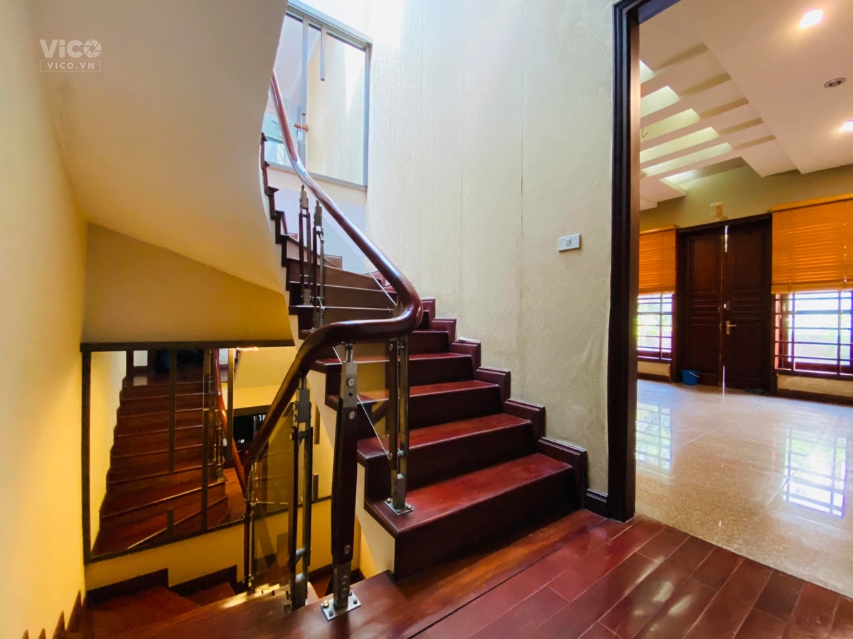 Chính chủ bán biệt thự KĐT Yên Hòa,Trần Kim Xuyến, mặt tiền khủng