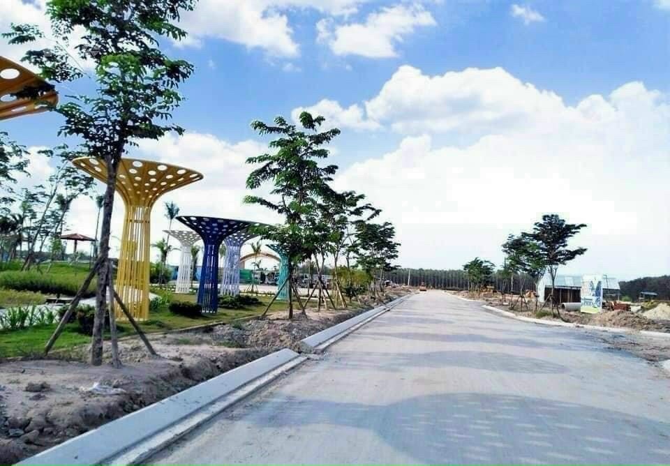 Bán đất ở đô thị chính chủ sổ đỏ Trung tâm hành chính Huyện(Bình Dương) Giá chỉ có 3 chỉ vàng/m2,
