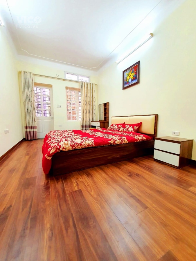 Bán Nhà Phân Lô Hà Đông 5 Tầng Thang Máy, DT 100m2 Giá 11,5 tỷ.