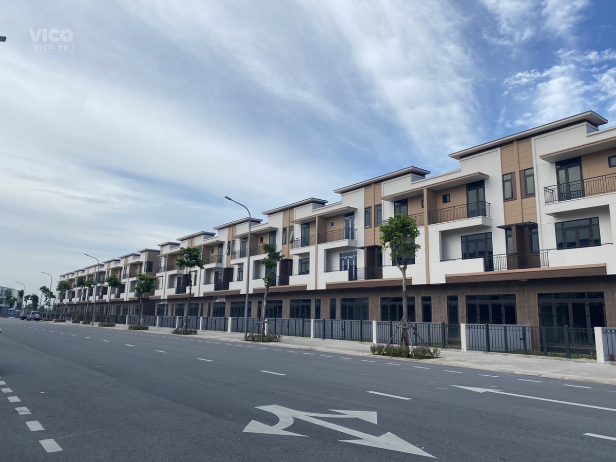 Bán Mặt Tiền Sông Nhật Lệ thổ Cư 700m2, Quảng Bình Giá Chỉ 120Triệu/m2