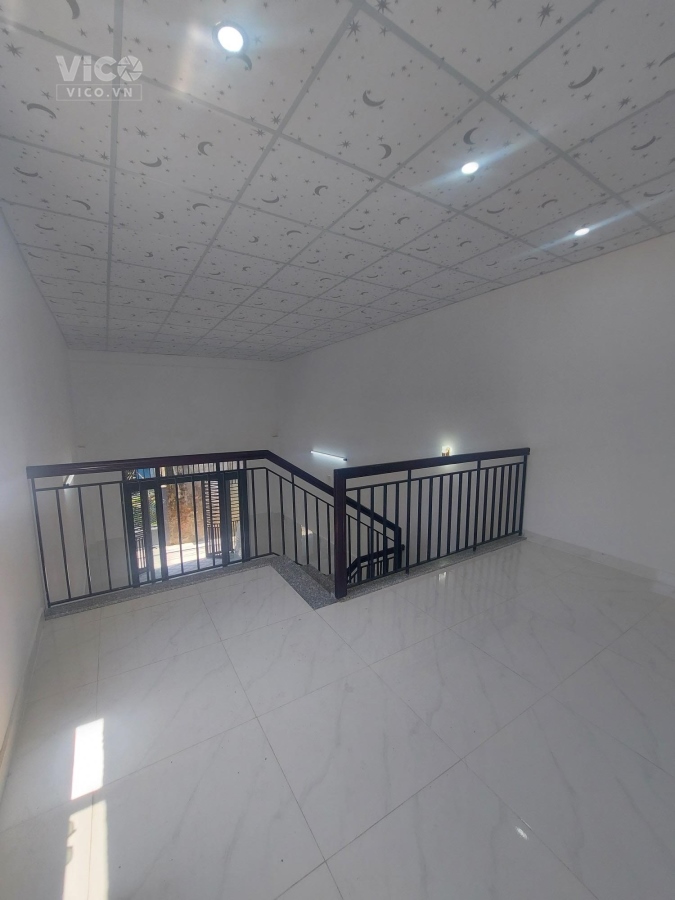 Bán gấp nhà đẹp ở ngay Trần Xuân Lê, sát mặt tiền, chỉ 3,1 tỷ.