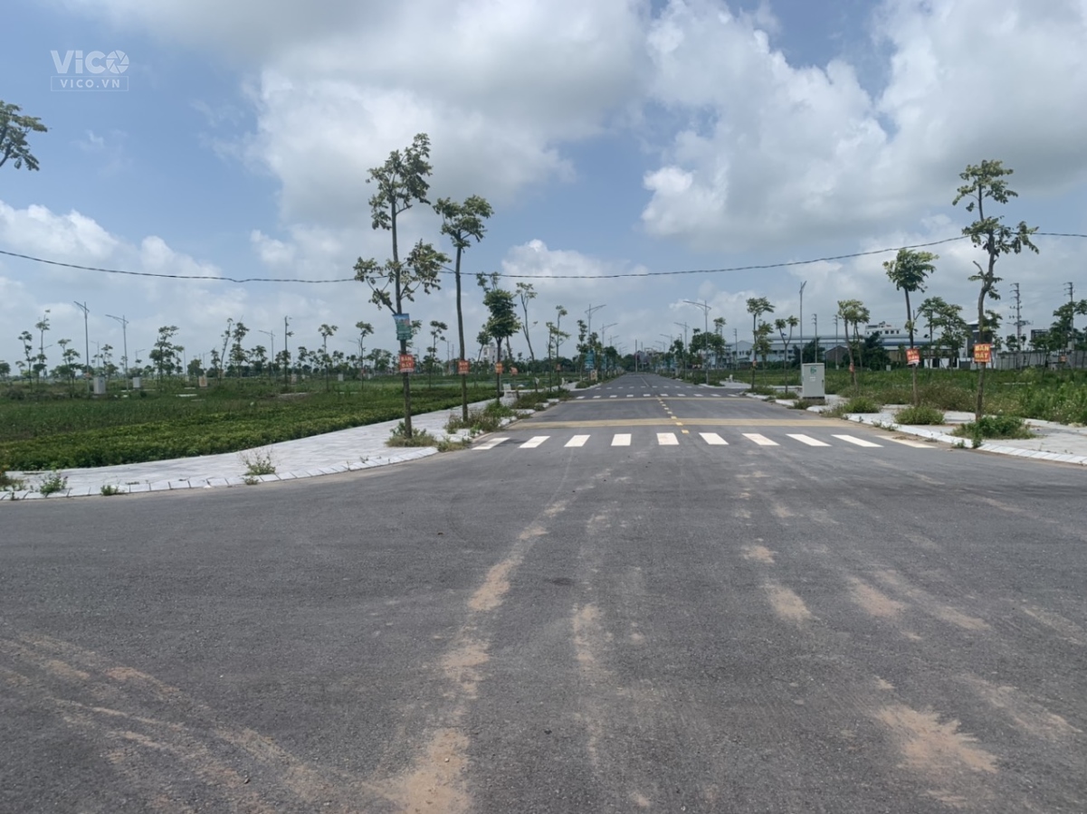 Bán đất 100 m2 có khe thoáng, mặt đường 221A, đối diện KCN Tiền Hải. LH 0948099974