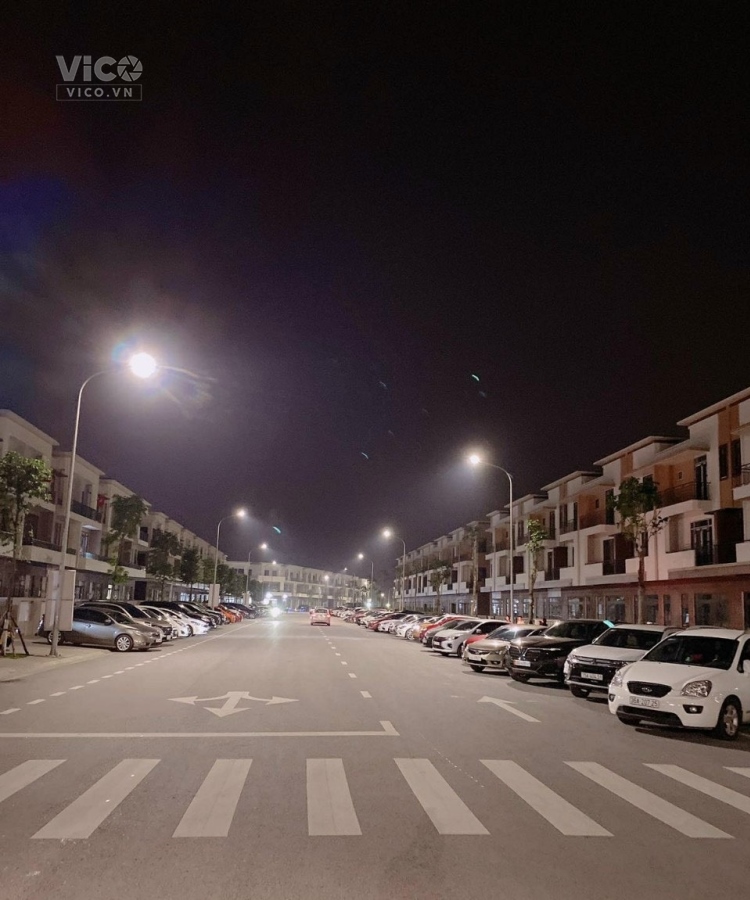 Bán căn Shophouse xây 3 tầng 120m2 dự án Centa city TP Từ Sơn đường 26m