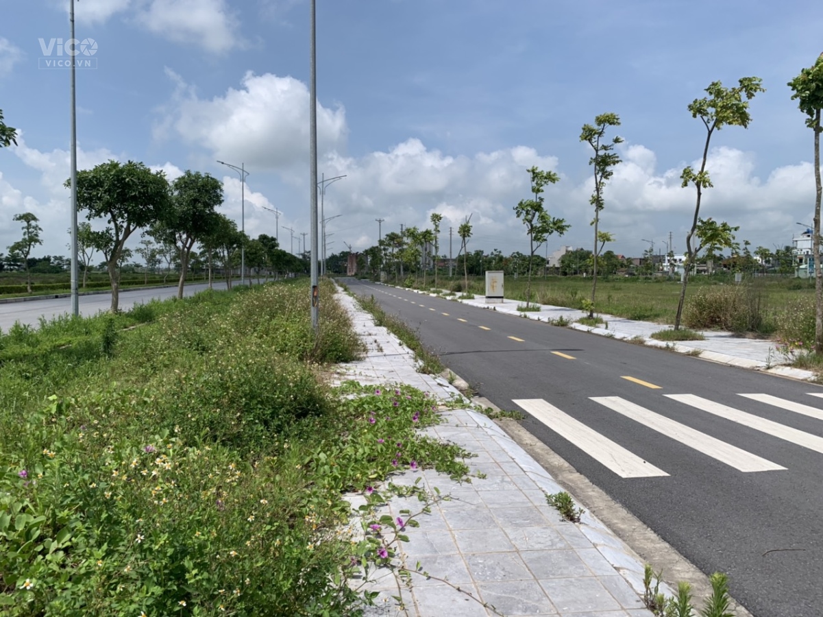 Bán đất 100 m2 có khe thoáng, mặt đường 221A, đối diện KCN Tiền Hải. LH 0948099974