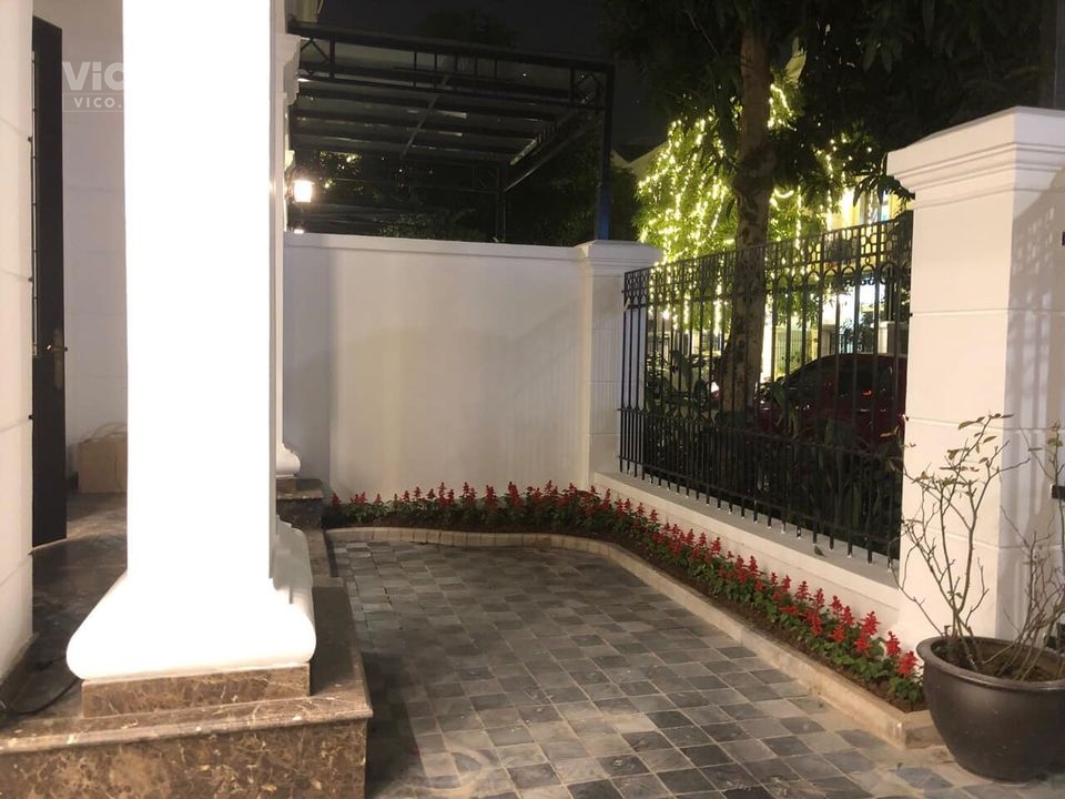 Chính chủ muốn đẩy nhanh căn biệt thự vườn Nguyệt Quế 185m2 MT 8m Giá 38 tỷ LH 0902224679